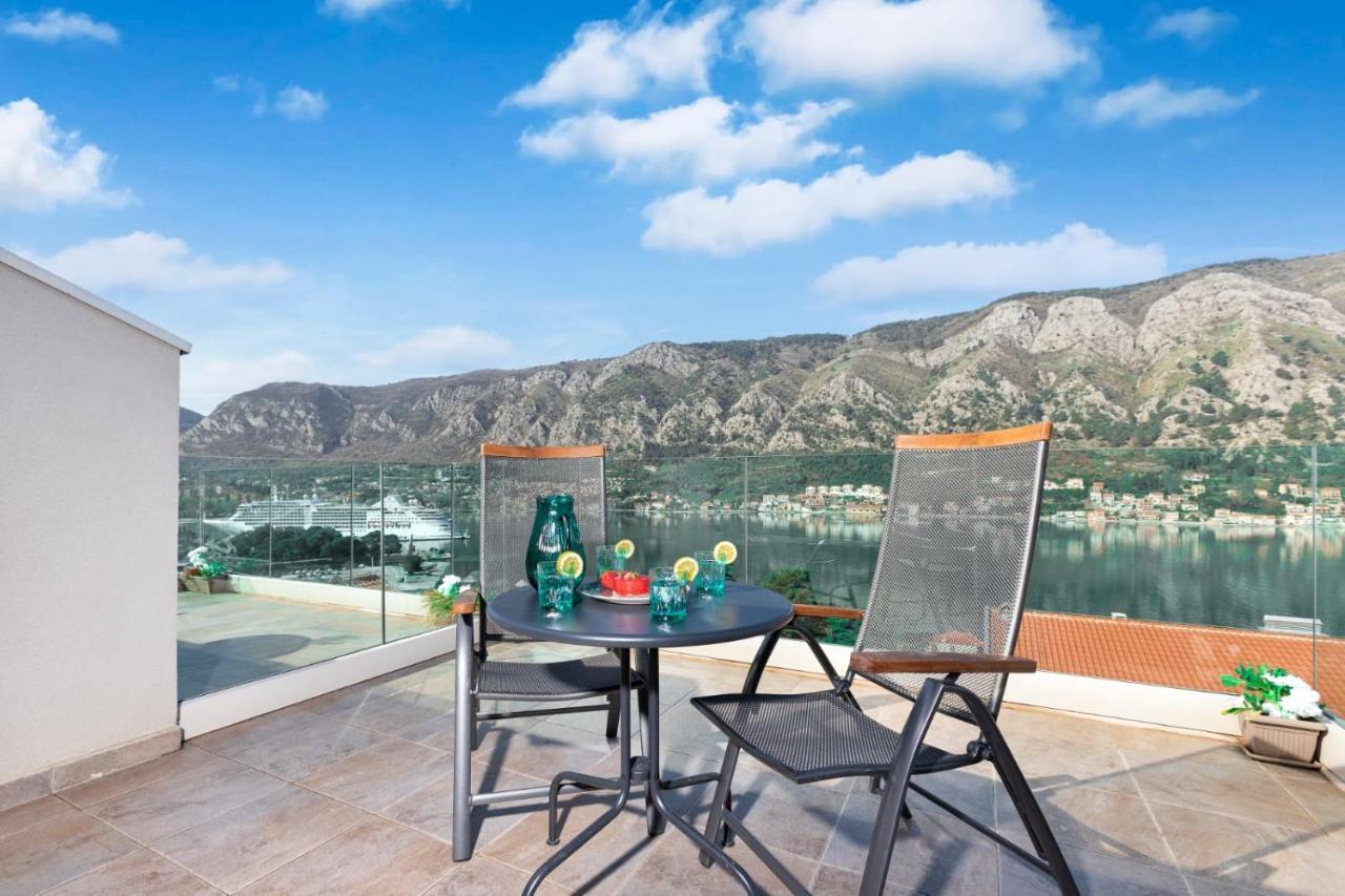 De Lux Apartments Sirena Kotor Eksteriør billede