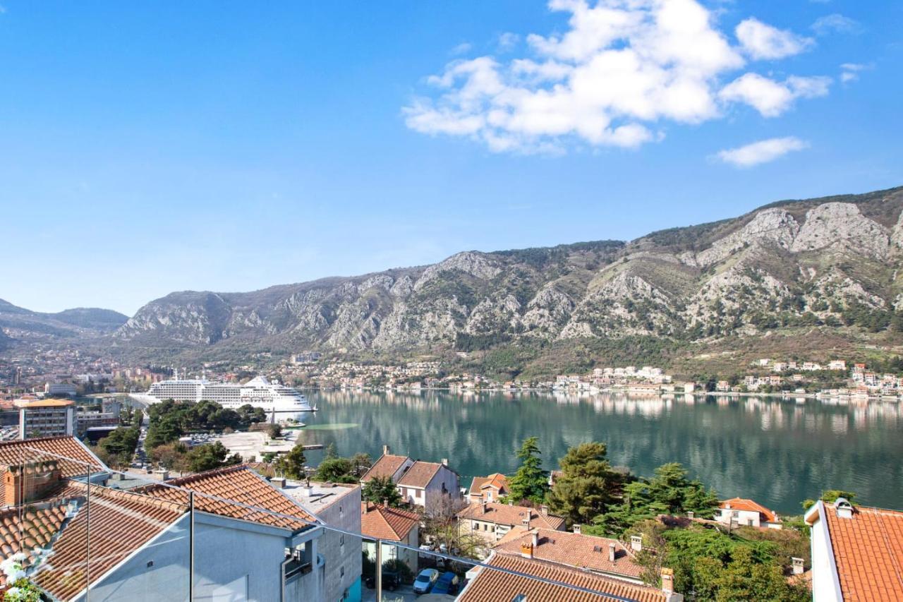 De Lux Apartments Sirena Kotor Eksteriør billede