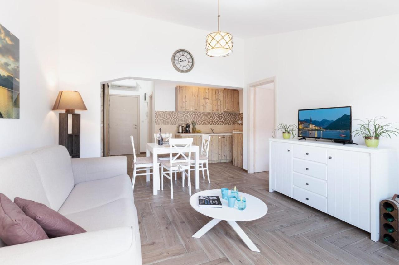 De Lux Apartments Sirena Kotor Eksteriør billede