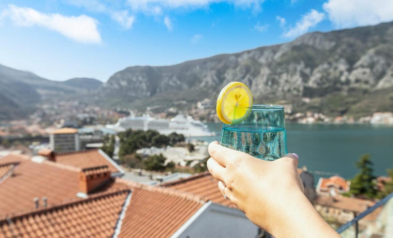 De Lux Apartments Sirena Kotor Eksteriør billede